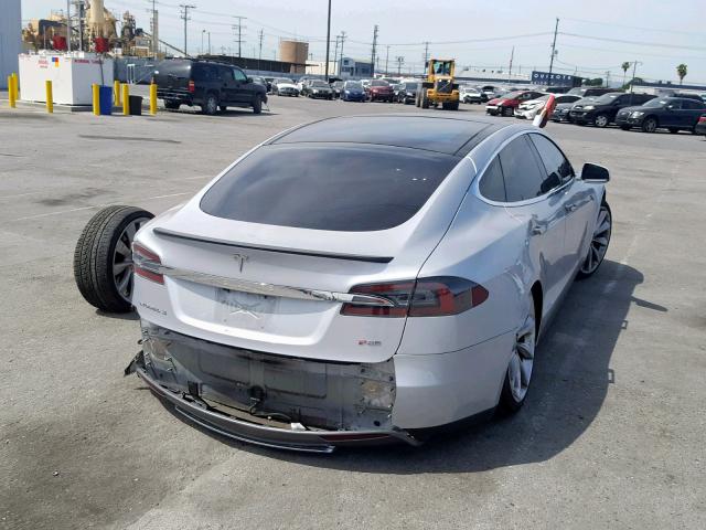 5YJSA1DP2CFP01406 - 2012 TESLA MODEL S فضي صورة 4