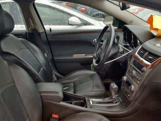 1G1ZE5EB9A4125243 - 2010 CHEVROLET MALIBU LTZ 黑色 照片 5