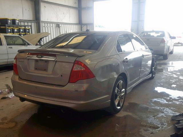 3FAHP0KC7AR111724 - 2010 FORD FUSION SPO SILVER photo 4