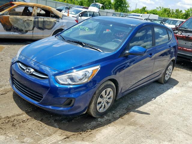 KMHCT5AE6GU242396 - 2016 HYUNDAI ACCENT SE BLUE photo 2