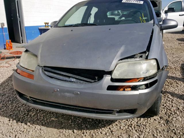 KL1TD66667B691928 - 2007 CHEVROLET AVEO BASE Gümüş foto 9