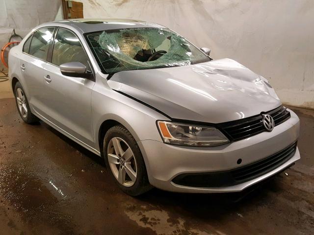 3VW3L7AJ3CM408625 - 2012 VOLKSWAGEN JETTA TDI SILVER photo 1