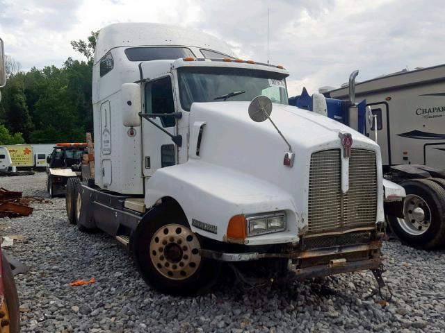 1XKADB9X51J876826 - 2001 KENWORTH CONSTRUCTI WHITE photo 1