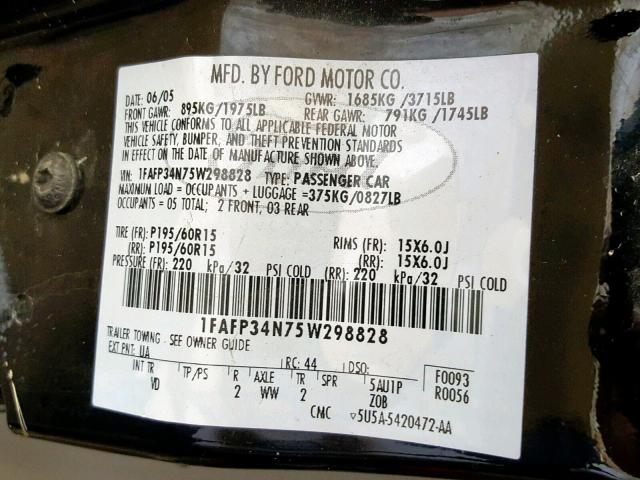 1FAFP34N75W298828 - 2005 FORD FOCUS ZX4 BLACK photo 10