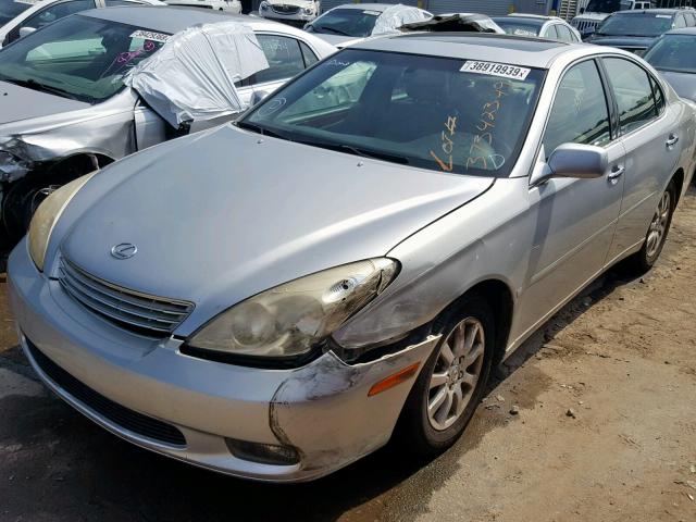 JTHBF30G925021083 - 2002 LEXUS ES 300 SILVER photo 2