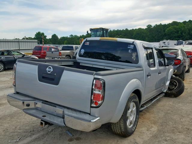 1N6AD07U07C400051 - 2007 NISSAN FRONTIER C SILVER photo 4