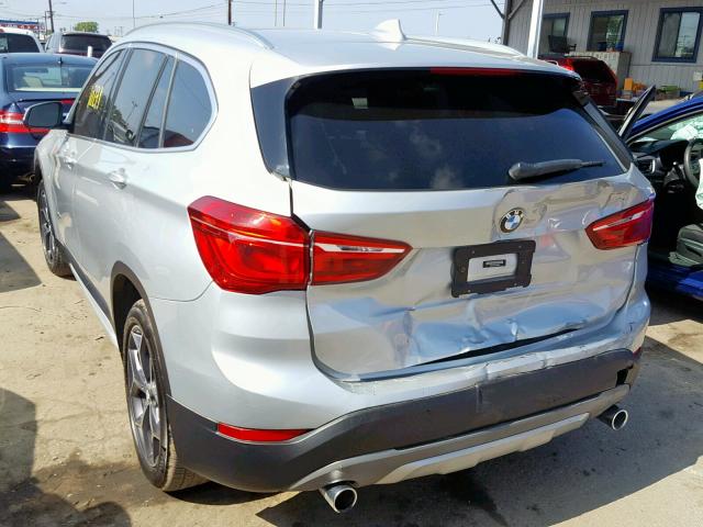 WBXHU7C37J5H42962 - 2018 BMW X1 SDRIVE2 Күміс фото 3