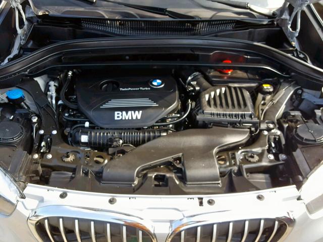 WBXHU7C37J5H42962 - 2018 BMW X1 SDRIVE2 Күміс фото 7