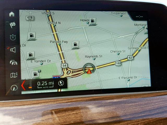 WBXHU7C37J5H42962 - 2018 BMW X1 SDRIVE2 Күміс фото 9