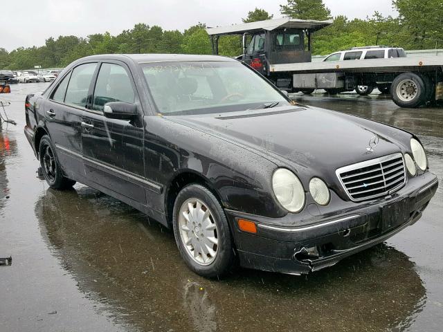 WDBJF65J51B365480 - 2001 MERCEDES-BENZ E 320 BLACK photo 1