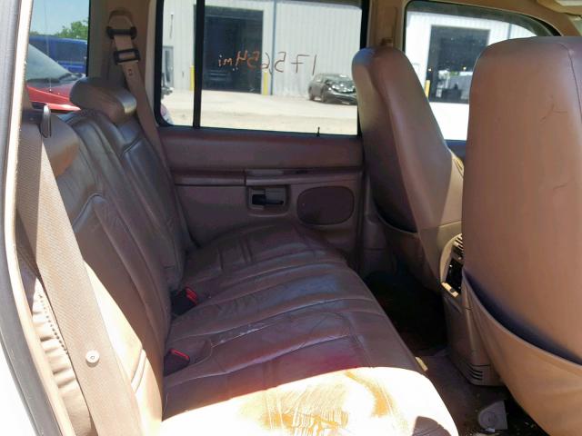 1FMZU74E7YZA63786 - 2000 FORD EXPLORER E WHITE photo 6