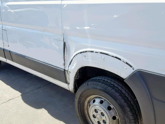 3C6TRVNG9HE541855 - 2017 RAM PROMASTER 白色 照片 9