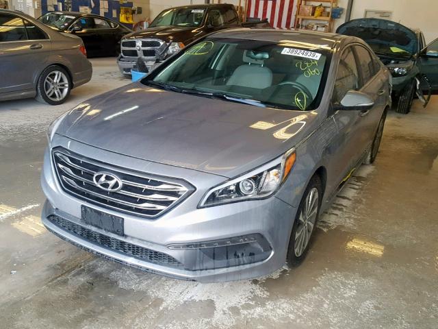 5NPE34AF4GH284060 - 2016 HYUNDAI SONATA SPO SILVER photo 2