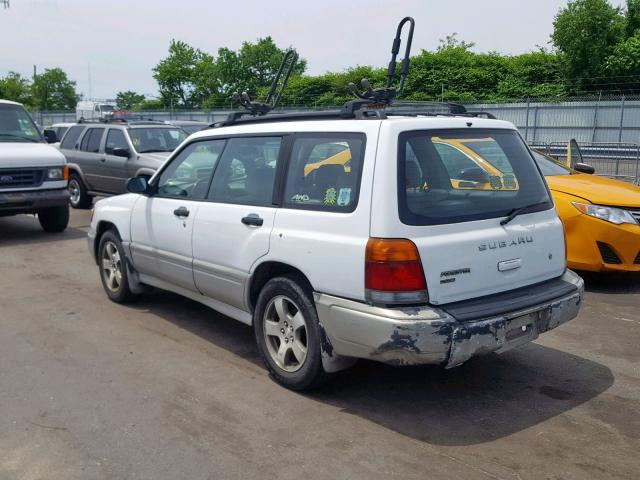 JF1SF6558XH711722 - 1999 SUBARU FORESTER S WHITE photo 3