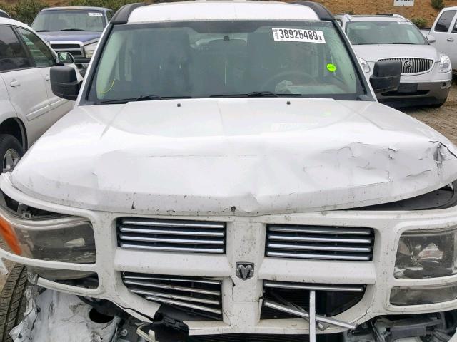 1D4PU4GK8BW513033 - 2011 DODGE NITRO HEAT WHITE photo 7