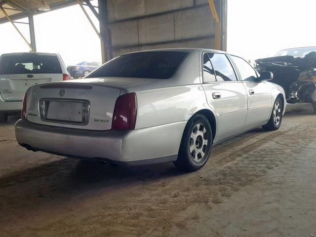 1G6KD54Y4YU265800 - 2000 CADILLAC DEVILLE SILVER photo 4