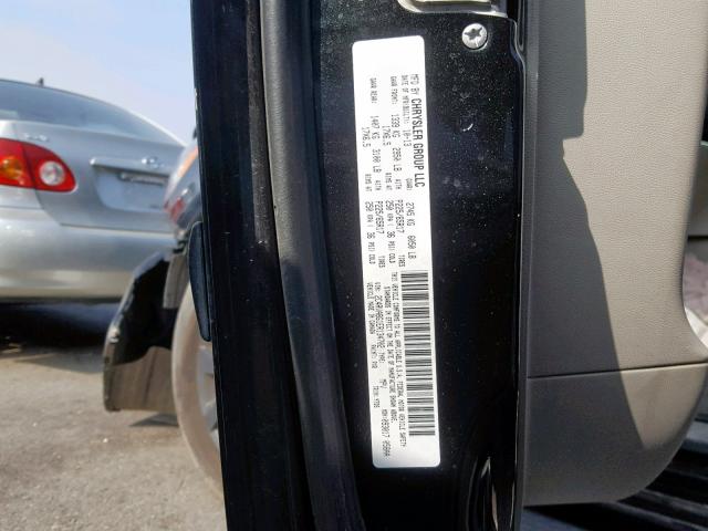 2C4RVABG1ER134702 - 2014 VOLKSWAGEN ROUTAN SE BLACK photo 10