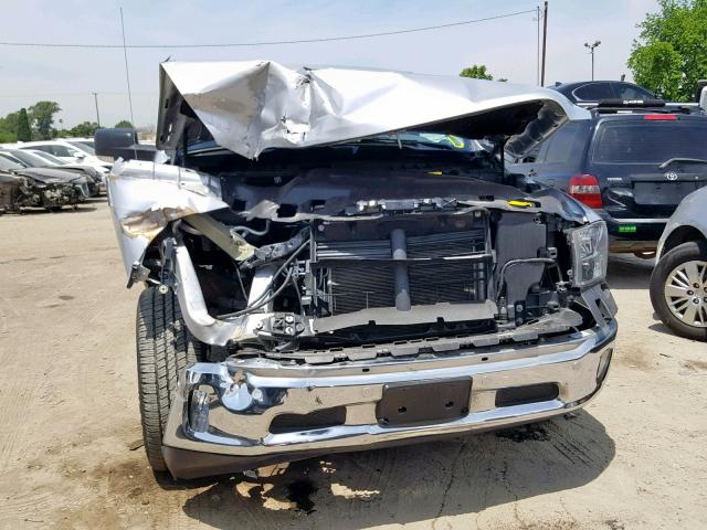 1C6RR7LT7KS549723 - 2019 RAM 1500 CLASS SILVER photo 9