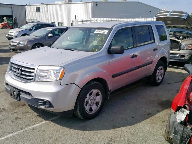 5FNYF4H27DB076840 - 2013 HONDA PILOT LX SILVER photo 2