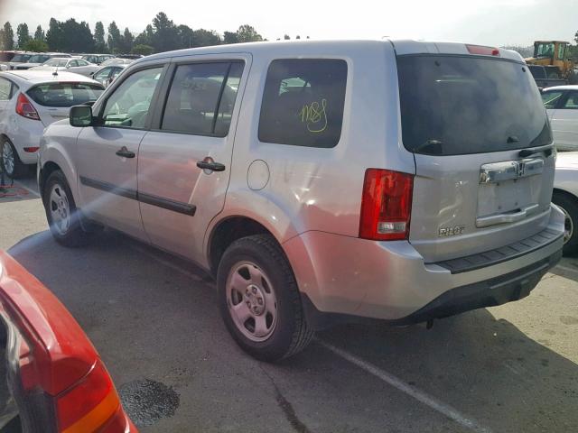 5FNYF4H27DB076840 - 2013 HONDA PILOT LX SILVER photo 3