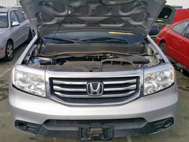 5FNYF4H27DB076840 - 2013 HONDA PILOT LX SILVER photo 7