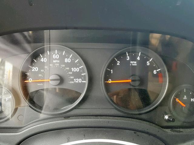 1C4NJCBA4CD504705 - 2012 JEEP COMPASS SP 白色 照片 8