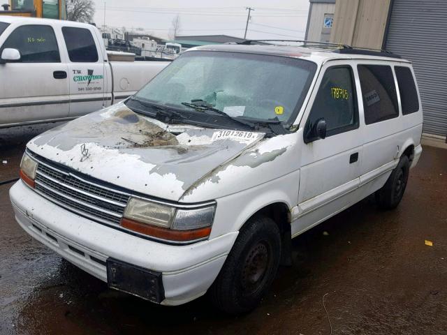 2P4GH2532RR728830 - 1994 PLYMOUTH VOYAGER WHITE photo 2