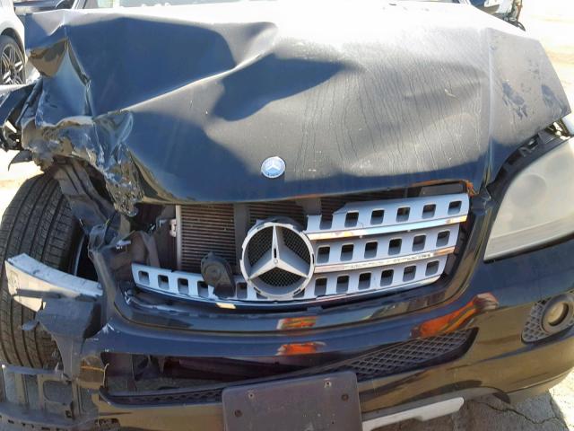 4JGBB86E48A395483 - 2008 MERCEDES-BENZ ML 350 BLACK photo 7