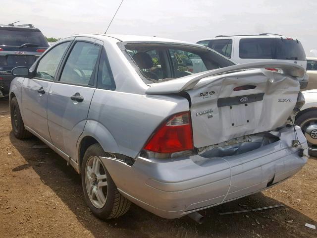 1FAFP34N36W165341 - 2006 FORD FOCUS ZX4 SILVER photo 3