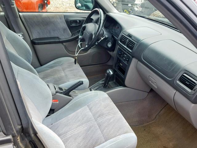 JF1SF65621H723560 - 2001 SUBARU FORESTER S შავი ფოტო 5
