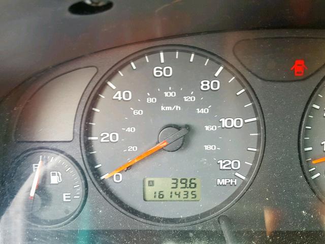 JF1SF65621H723560 - 2001 SUBARU FORESTER S შავი ფოტო 8