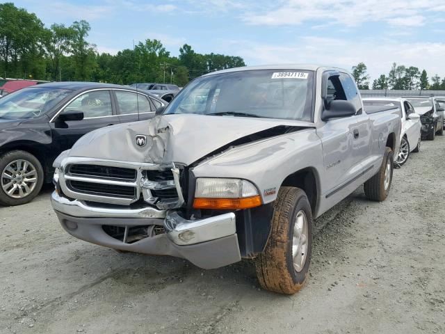 1B7GL22X1WS612829 - 1998 DODGE DAKOTA SILVER photo 2