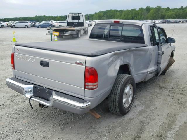 1B7GL22X1WS612829 - 1998 DODGE DAKOTA SILVER photo 4