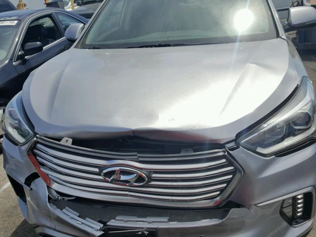 KM8SN4HFXHU250002 - 2017 HYUNDAI SANTA FE S SILVER photo 7