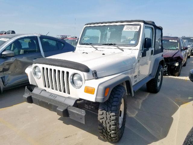 1J4FA29155P366768 - 2005 JEEP WRANGLER / WHITE photo 2