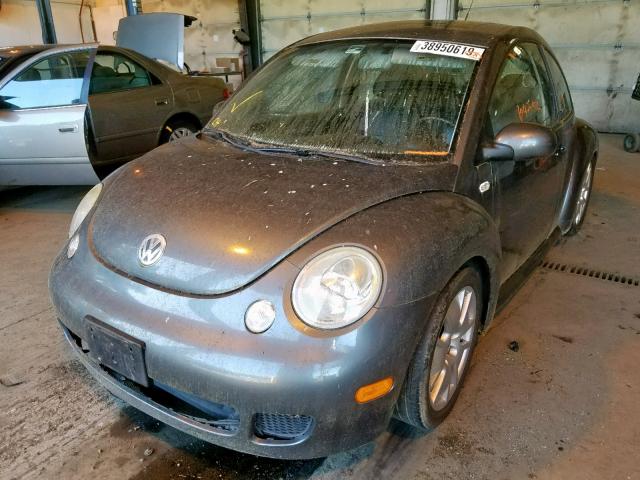 3VWFE21C43M424750 - 2003 VOLKSWAGEN NEW BEETLE ნაცრისფერი ფოტო 2