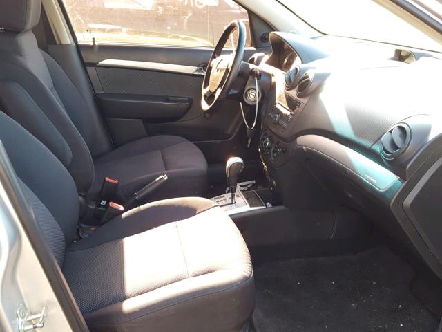 KL1TD5DE1BB133093 - 2011 CHEVROLET AVEO LS SILVER photo 5