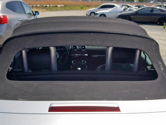 TRUUT28N411045917 - 2001 AUDI TT QUATTRO GRAY photo 9