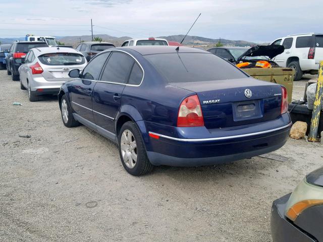 WVWPD63B54P206687 - 2004 VOLKSWAGEN PASSAT GLS BLUE photo 3