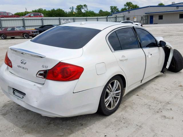 JN1CV6AP5DM302060 - 2013 INFINITI G37 BASE WHITE photo 4