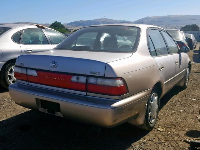 1NXBB02E1VZ621741 - 1997 TOYOTA COROLLA DX BEIGE photo 4