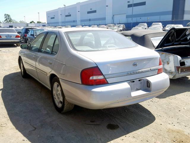 1N4DL01A4YC125678 - 2000 NISSAN ALTIMA XE SILVER photo 3