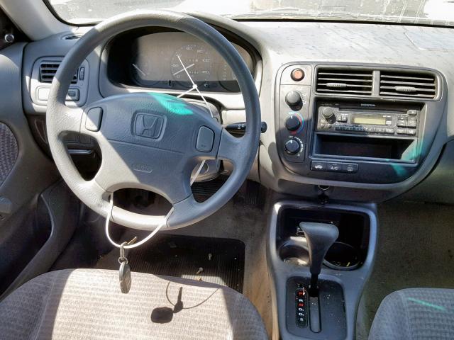 2HGEJ6611YH595066 - 2000 HONDA CIVIC BASE SILVER photo 9