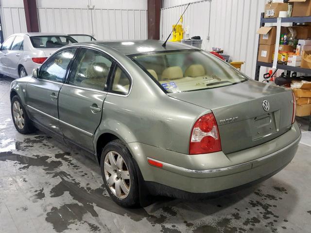 WVWRH63B23E304664 - 2003 VOLKSWAGEN PASSAT GLX GREEN photo 3