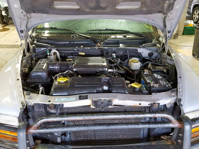 1B7GL2AN1YS717941 - 2000 DODGE DAKOTA QUA GRAY photo 7