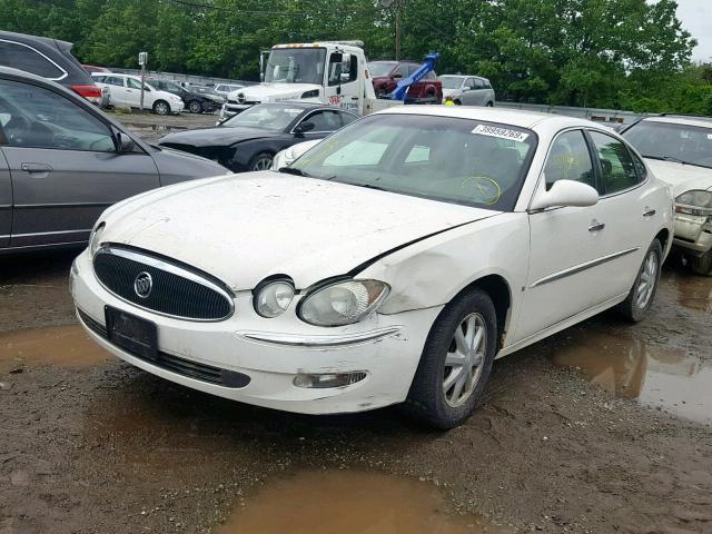 2G4WD582561235259 - 2006 BUICK LACROSSE C WHITE photo 2