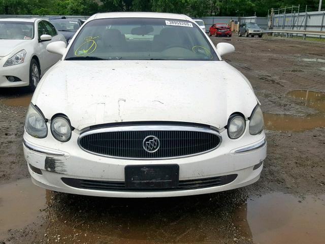 2G4WD582561235259 - 2006 BUICK LACROSSE C WHITE photo 9