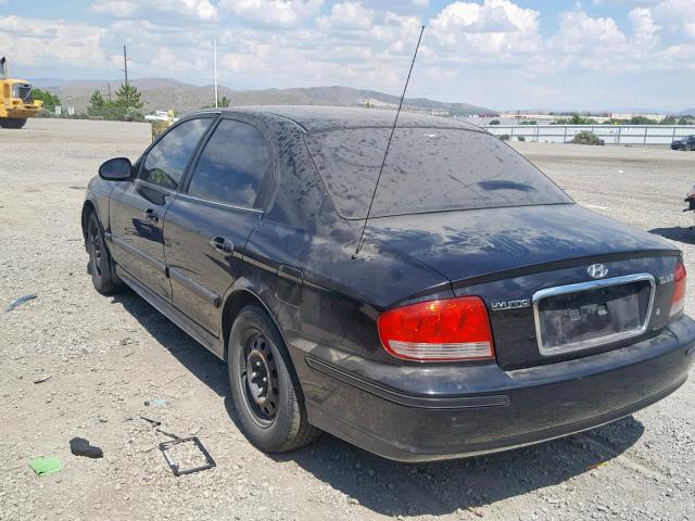 KMHWF25S44A077321 - 2004 HYUNDAI SONATA GL BLACK photo 3