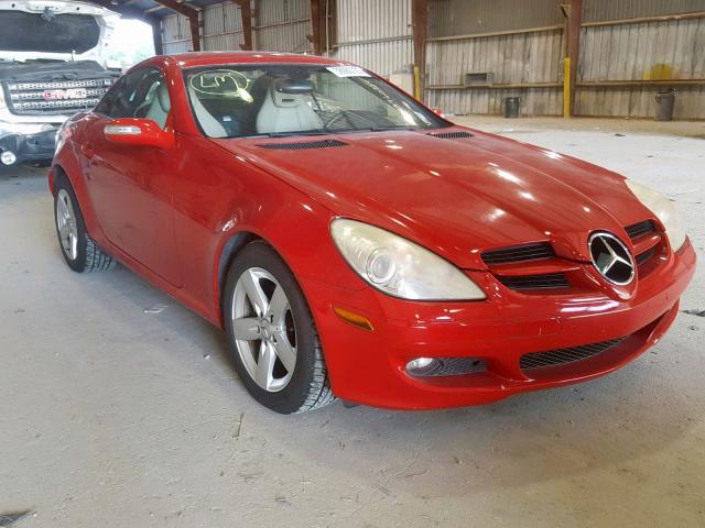 WDBWK54F76F108183 - 2006 MERCEDES-BENZ SLK 280 RED photo 1