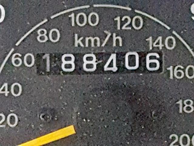 4S6CM58V7V4402485 - 1997 HONDA PASSPORT E 黑色 照片 8